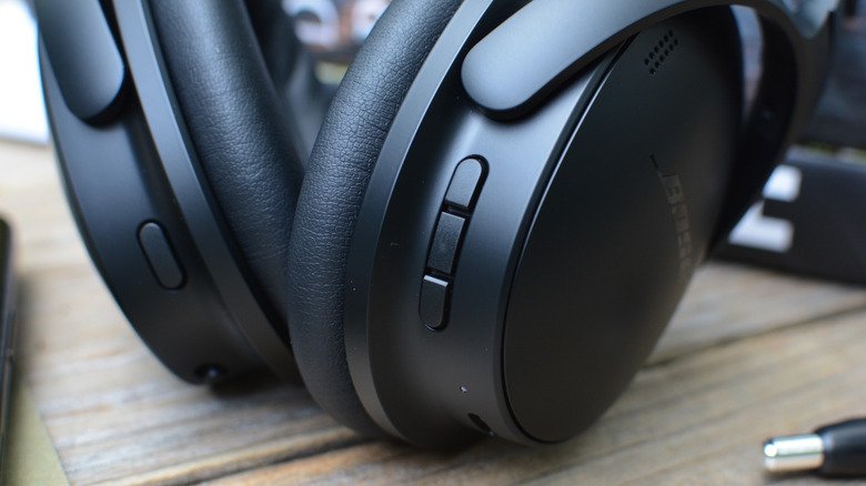 Bose QuietComfort Headphones (2nd gen).