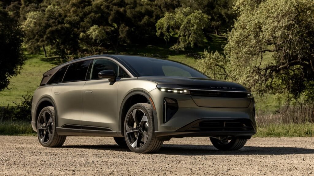 Lucid Motors' EV output falls to lowest level in almost 2 years
